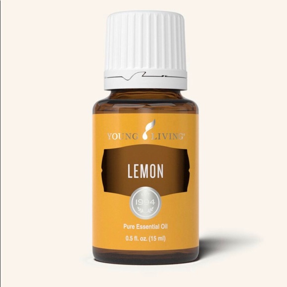 Young Living Lemon Essential Oil - 15ml